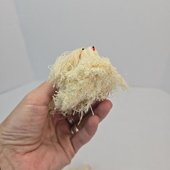 Vintage Lot of 2 Handmade Dogs from Threads White - Picture 12 of 14